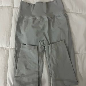 LIBERA grey workout leggings